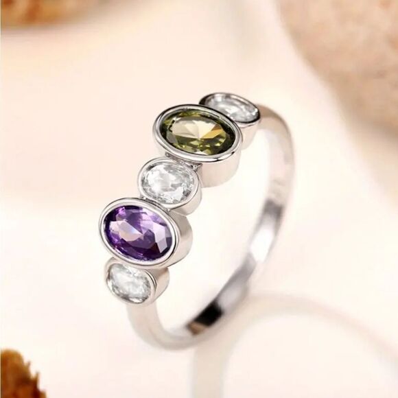 Amethyst & Peridot Oval Silver Plated Ring - Picture 10 of 10